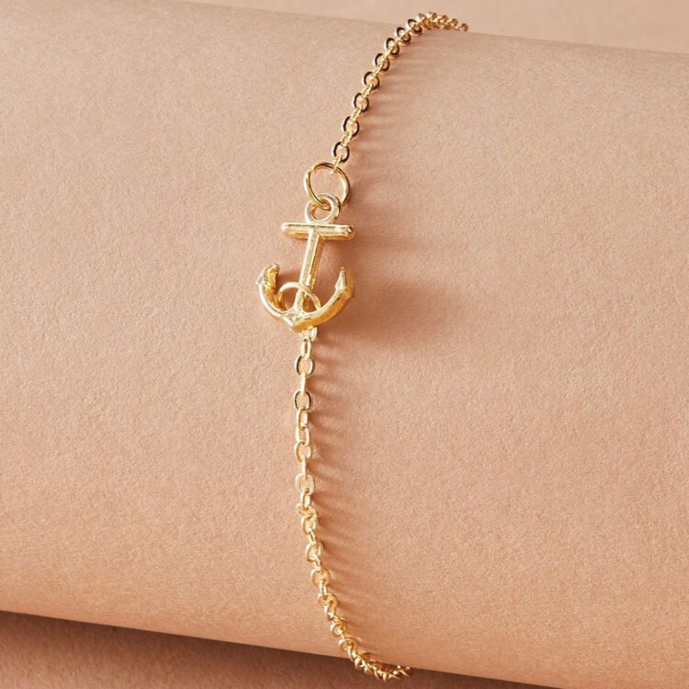 3/$30 💛 Anchor Necklace - Picture 2 of 4